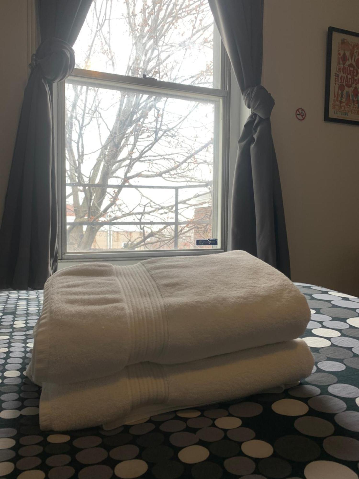 Pensione Popolo Montréal Chambre photo